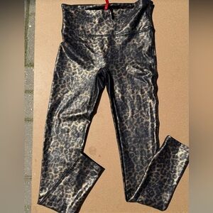 Spanx Animal Print Leggings size M